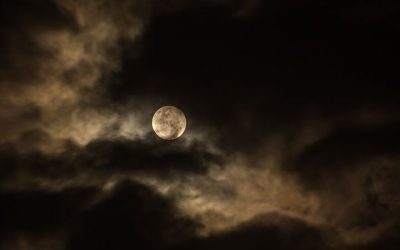 Kann der Vollmond den Babyschlaf beeinflussen?